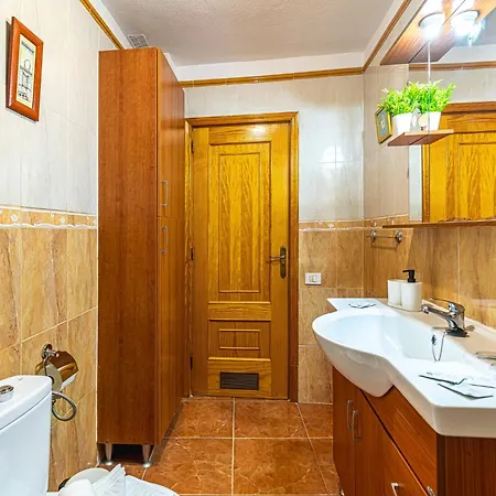 Increible Alojamiento Cerca De Los Charcos De Valleseco Apartamento